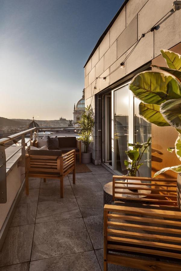 Turnkey I With Terrace Daire